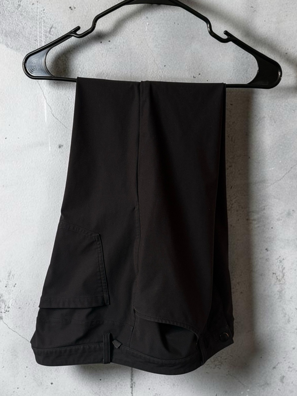 lululemon athletica Men's Black Athletic ABC 5 pocket black pant